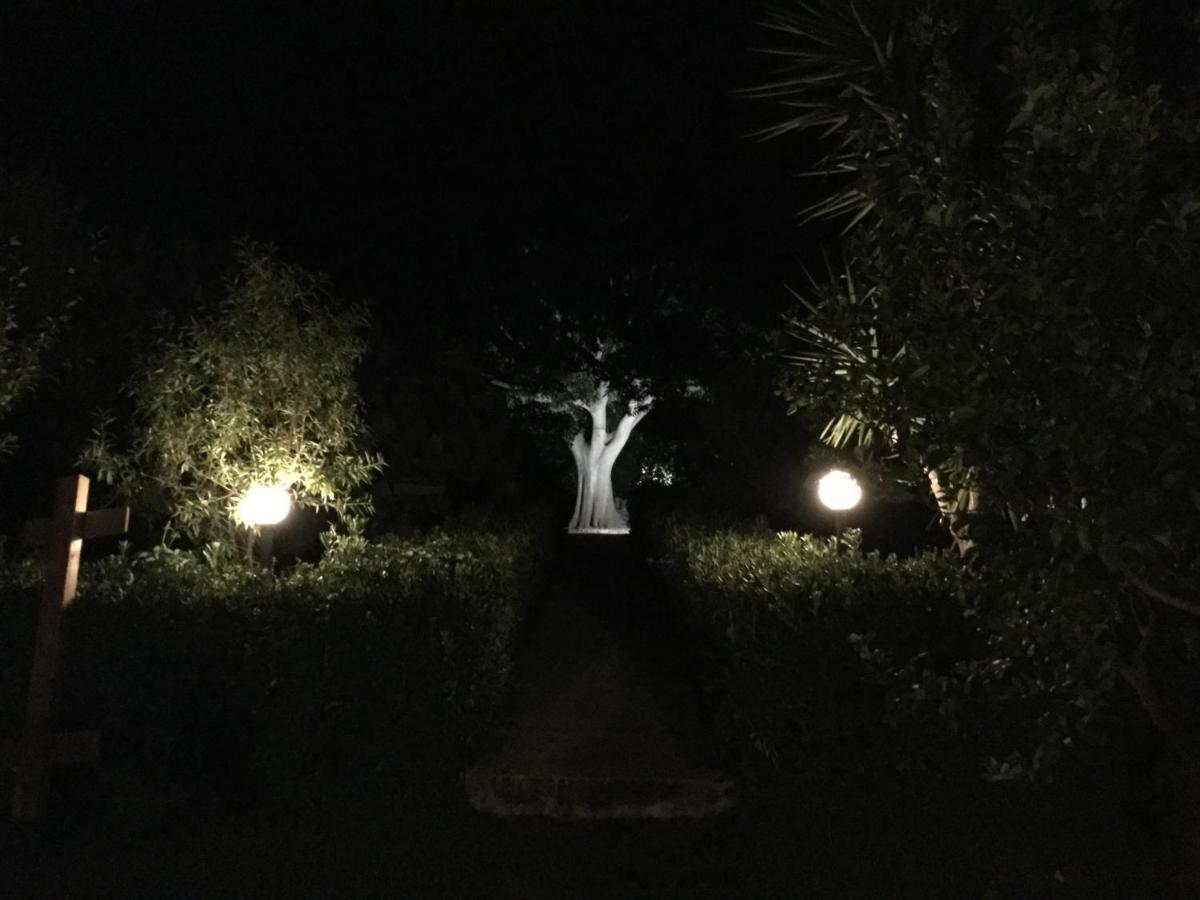 Oasi Di Campagna Hotel Modica Luaran gambar