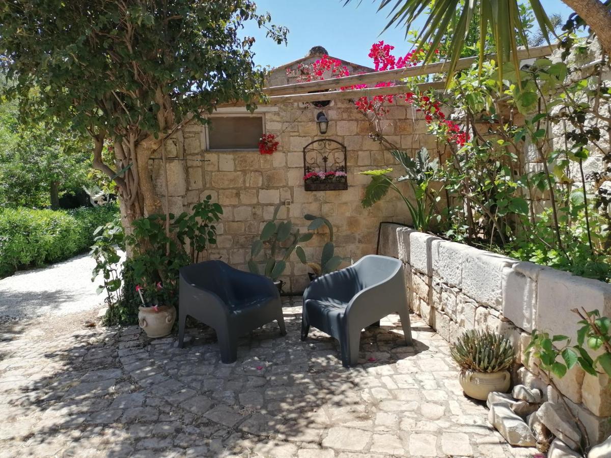 Oasi Di Campagna Hotel Modica Luaran gambar